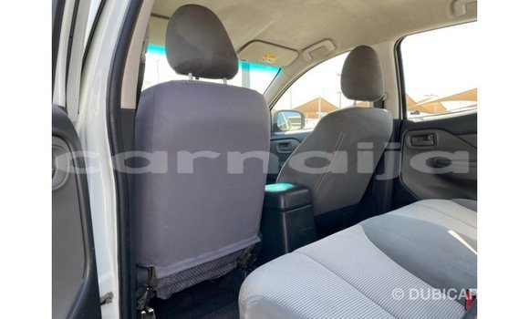 Buy Import Mitsubishi L200 White Car in Import - Dubai in Abia State Buy Import Mitsubishi L200 White Car in Import - Dubai in Abia State
