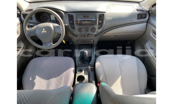 Buy Import Mitsubishi L200 White Car in Import - Dubai in Abia State Buy Import Mitsubishi L200 White Car in Import - Dubai in Abia State