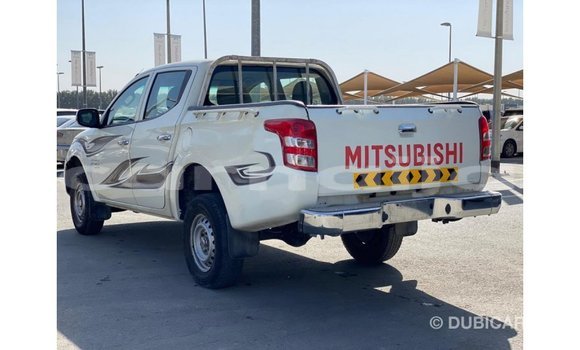 Buy Import Mitsubishi L200 White Car in Import - Dubai in Abia State Buy Import Mitsubishi L200 White Car in Import - Dubai in Abia State