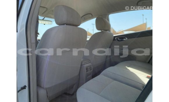 Buy Import Nissan Sentra White Car in Import - Dubai in Abia State Buy Import Nissan Sentra White Car in Import - Dubai in Abia State