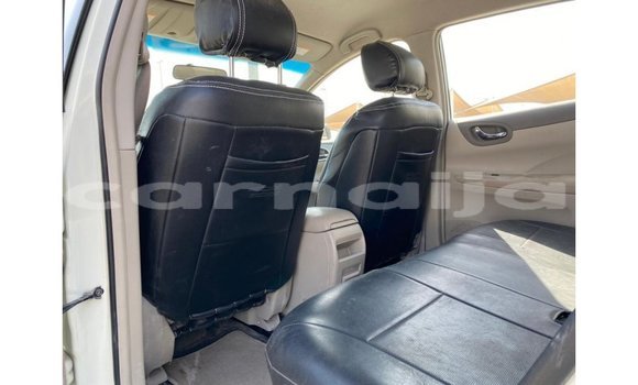 Buy Import Nissan Tiida White Car in Import - Dubai in Abia State Buy Import Nissan Tiida White Car in Import - Dubai in Abia State