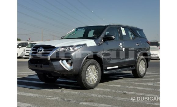 Acheter Import Voiture Toyota Fortuner Autre à Import - Dubai, État d'Abia Acheter Import Voiture Toyota Fortuner Autre à Import - Dubai, État d'Abia