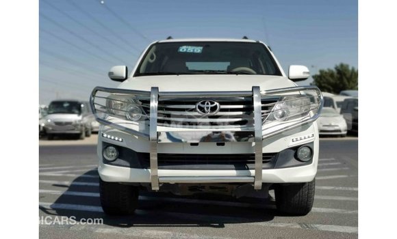 Buy Import Toyota Fortuner White Car in Import - Dubai in Abia State Buy Import Toyota Fortuner White Car in Import - Dubai in Abia State