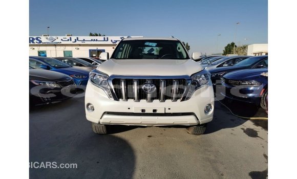 Acheter Import Voiture Toyota Prado Blanc à Import - Dubai, État d'Abia Acheter Import Voiture Toyota Prado Blanc à Import - Dubai, État d'Abia
