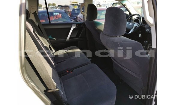 Acheter Import Voiture Toyota Prado Blanc à Import - Dubai, État d'Abia Acheter Import Voiture Toyota Prado Blanc à Import - Dubai, État d'Abia