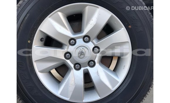 Buy Import Toyota Hilux White Car in Import - Dubai in Abia State Buy Import Toyota Hilux White Car in Import - Dubai in Abia State