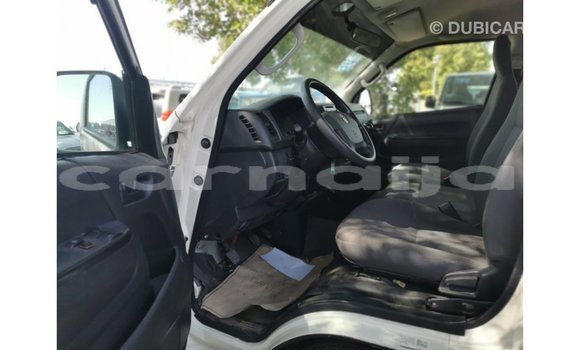 Acheter Import Voiture Toyota Hiace Blanc à Import - Dubai, État d'Abia Acheter Import Voiture Toyota Hiace Blanc à Import - Dubai, État d'Abia
