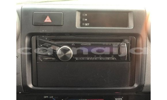 Acheter Import Voiture Toyota Land Cruiser Blanc à Import - Dubai, État d'Abia Acheter Import Voiture Toyota Land Cruiser Blanc à Import - Dubai, État d'Abia