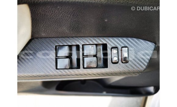 Acheter Import Utilitaire Toyota HiAce Autre à Import - Dubai, État d'Abia Acheter Import Utilitaire Toyota HiAce Autre à Import - Dubai, État d'Abia