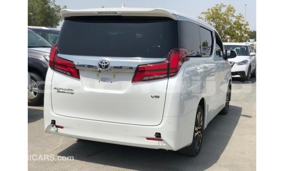Acheter Import Voiture Toyota Alphard Blanc à Import - Dubai, État d'Abia Acheter Import Voiture Toyota Alphard Blanc à Import - Dubai, État d'Abia