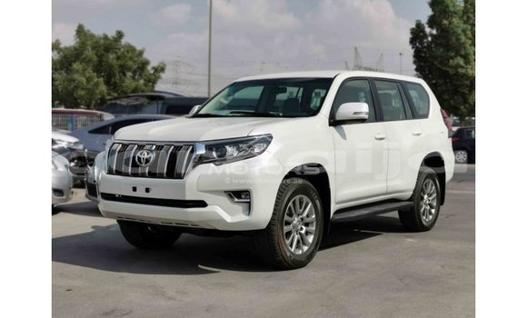 Acheter Import Voiture Toyota Prado Blanc à Import - Dubai, État d'Abia Acheter Import Voiture Toyota Prado Blanc à Import - Dubai, État d'Abia