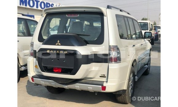 Buy Import Mitsubishi Pajero White Car in Import - Dubai in Abia State Buy Import Mitsubishi Pajero White Car in Import - Dubai in Abia State
