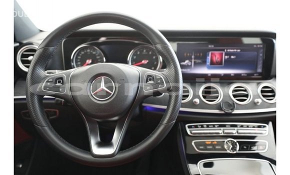 Buy Import Mercedes‒Benz 1117 Black Truck in Import - Dubai in Abia State Buy Import Mercedes‒Benz 1117 Black Truck in Import - Dubai in Abia State