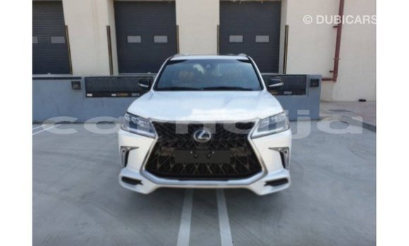 Acheter Import Voiture Lexus LX Blanc à Import - Dubai, État d'Abia Acheter Import Voiture Lexus LX Blanc à Import - Dubai, État d'Abia