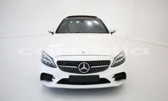 Buy Import Mercedes-Benz 600 White Car in Import - Dubai in Abia State Buy Import Mercedes-Benz 600 White Car in Import - Dubai in Abia State