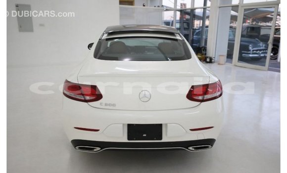 Buy Import Mercedes-Benz 600 White Car in Import - Dubai in Abia State Buy Import Mercedes-Benz 600 White Car in Import - Dubai in Abia State