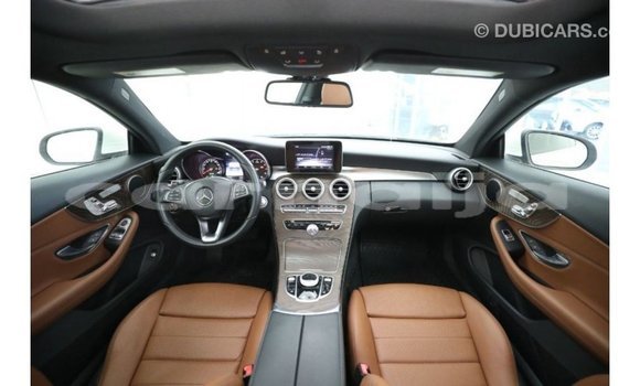 Buy Import Mercedes-Benz 600 White Car in Import - Dubai in Abia State Buy Import Mercedes-Benz 600 White Car in Import - Dubai in Abia State