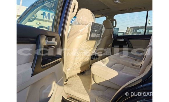 Acheter Import Voiture Toyota Land Cruiser Noir à Import - Dubai, État d'Abia Acheter Import Voiture Toyota Land Cruiser Noir à Import - Dubai, État d'Abia