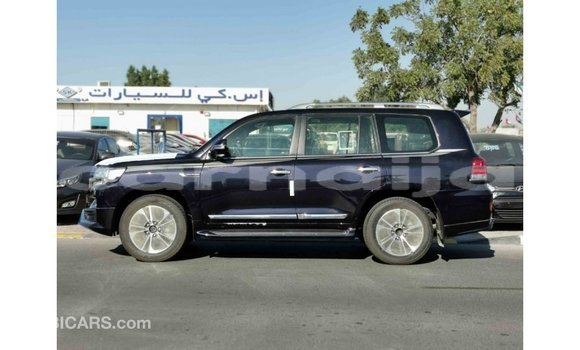 Acheter Import Voiture Toyota Land Cruiser Noir à Import - Dubai, État d'Abia Acheter Import Voiture Toyota Land Cruiser Noir à Import - Dubai, État d'Abia