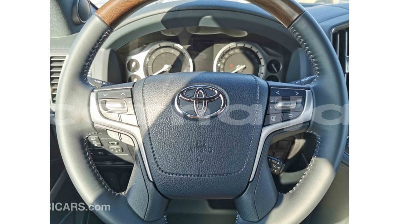 Big with watermark toyota land cruiser abia state import dubai 11828