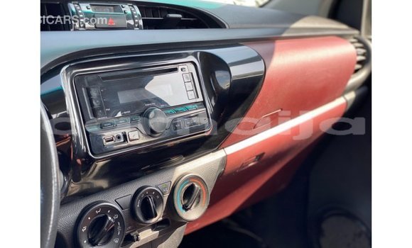 Buy Import Toyota Hilux White Car in Import - Dubai in Abia State Buy Import Toyota Hilux White Car in Import - Dubai in Abia State