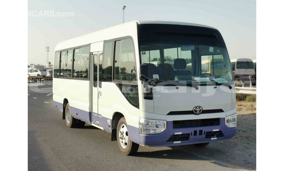 Buy Import Toyota Coaster White Car in Import - Dubai in Abia State Buy Import Toyota Coaster White Car in Import - Dubai in Abia State