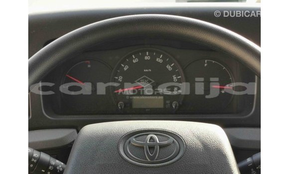 Buy Import Toyota Coaster White Car in Import - Dubai in Abia State Buy Import Toyota Coaster White Car in Import - Dubai in Abia State