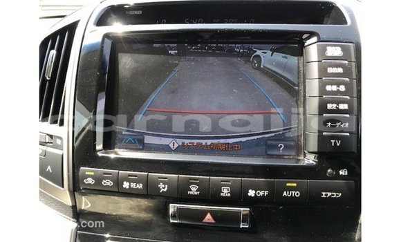 Acheter Import Voiture Toyota Land Cruiser Blanc à Import - Dubai, État d'Abia Acheter Import Voiture Toyota Land Cruiser Blanc à Import - Dubai, État d'Abia