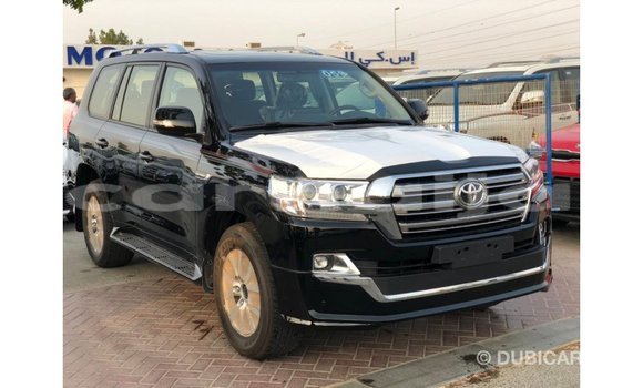 Acheter Import Voiture Toyota Land Cruiser Noir à Import - Dubai, État d'Abia Acheter Import Voiture Toyota Land Cruiser Noir à Import - Dubai, État d'Abia