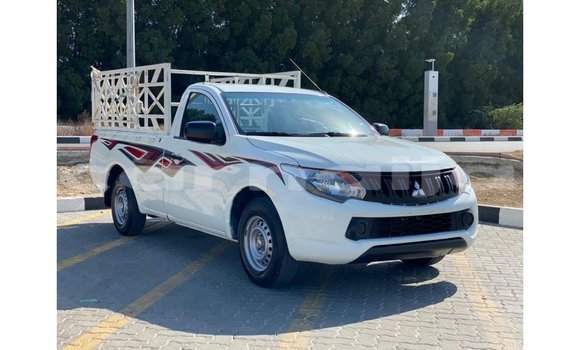 Buy Import Mitsubishi L200 White Car in Import - Dubai in Abia State