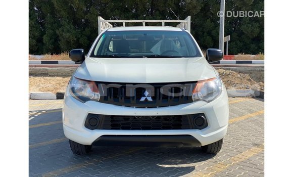 Acheter Import Voiture Mitsubishi L200 Blanc à Import - Dubai, État d'Abia Acheter Import Voiture Mitsubishi L200 Blanc à Import - Dubai, État d'Abia