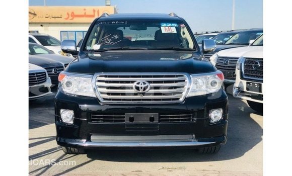 Acheter Import Voiture Toyota Land Cruiser Noir à Import - Dubai, État d'Abia Acheter Import Voiture Toyota Land Cruiser Noir à Import - Dubai, État d'Abia