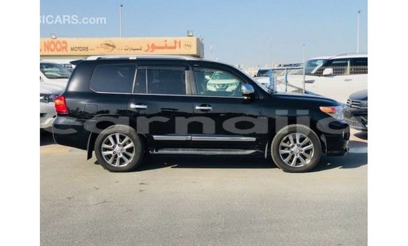 Acheter Import Voiture Toyota Land Cruiser Noir à Import - Dubai, État d'Abia Acheter Import Voiture Toyota Land Cruiser Noir à Import - Dubai, État d'Abia