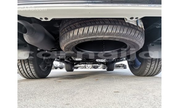 Buy Import Toyota Land Cruiser White Car in Import - Dubai in Abia State Buy Import Toyota Land Cruiser White Car in Import - Dubai in Abia State