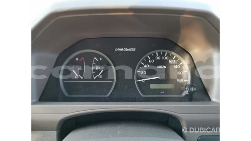 Big with watermark toyota land cruiser abia state import dubai 11915