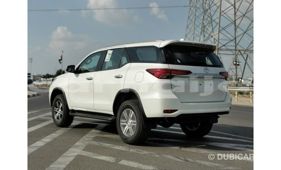 Buy Import Toyota Fortuner White Car in Import - Dubai in Abia State Buy Import Toyota Fortuner White Car in Import - Dubai in Abia State