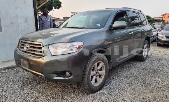 Acheter Occasion Voiture Toyota Highlander Vert à Lagos, État de Lagos Acheter Occasion Voiture Toyota Highlander Vert à Lagos, État de Lagos