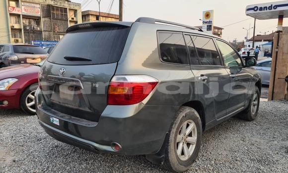 Acheter Occasion Voiture Toyota Highlander Vert à Lagos, État de Lagos Acheter Occasion Voiture Toyota Highlander Vert à Lagos, État de Lagos