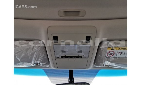 Acheter Import Voiture Toyota Land Cruiser Blanc à Import - Dubai, État d'Abia Acheter Import Voiture Toyota Land Cruiser Blanc à Import - Dubai, État d'Abia