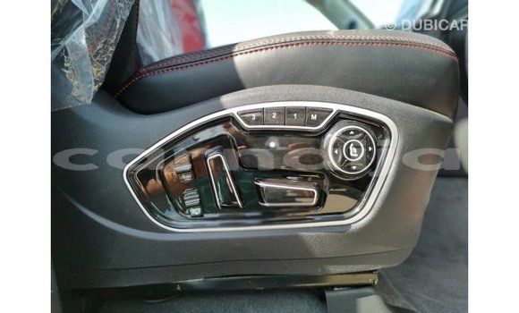 Acheter Import Voiture Toyota Land Cruiser Blanc à Import - Dubai, État d'Abia Acheter Import Voiture Toyota Land Cruiser Blanc à Import - Dubai, État d'Abia