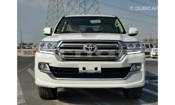 Buy Import Toyota Land Cruiser White Car in Import - Dubai in Abia State Buy Import Toyota Land Cruiser White Car in Import - Dubai in Abia State