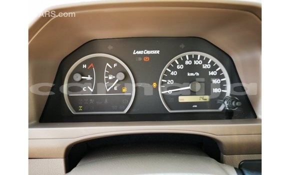 Buy Import Toyota Land Cruiser Beige Car in Import - Dubai in Abia State Buy Import Toyota Land Cruiser Beige Car in Import - Dubai in Abia State