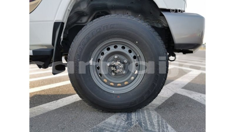 Big with watermark toyota land cruiser abia state import dubai 11962