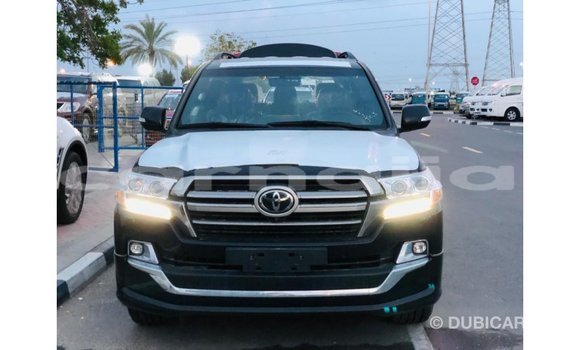 Buy Import Toyota DA Black Truck in Import - Dubai in Abia State Buy Import Toyota DA Black Truck in Import - Dubai in Abia State