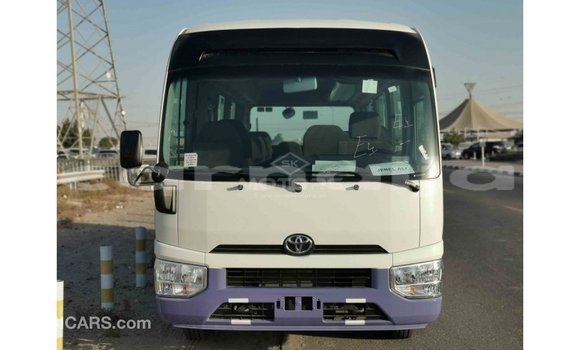 Buy Import Toyota Coaster White Car in Import - Dubai in Abia State Buy Import Toyota Coaster White Car in Import - Dubai in Abia State