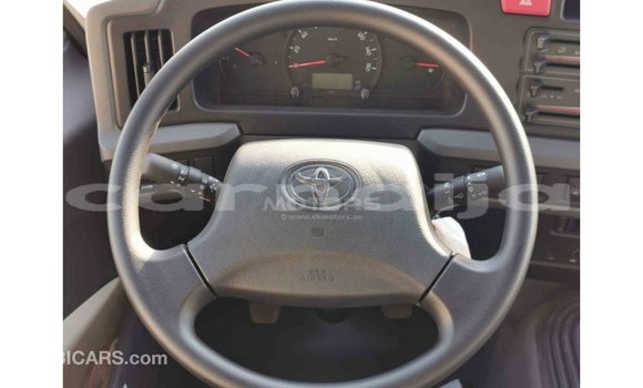 Buy Import Toyota Coaster White Car in Import - Dubai in Abia State Buy Import Toyota Coaster White Car in Import - Dubai in Abia State