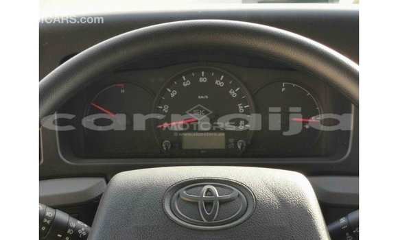 Buy Import Toyota Coaster White Car in Import - Dubai in Abia State Buy Import Toyota Coaster White Car in Import - Dubai in Abia State