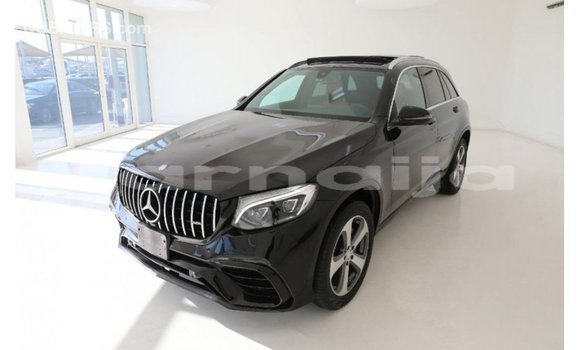 Buy Import Mercedes‒Benz 1213 Black Truck in Import - Dubai in Abia State Buy Import Mercedes‒Benz 1213 Black Truck in Import - Dubai in Abia State