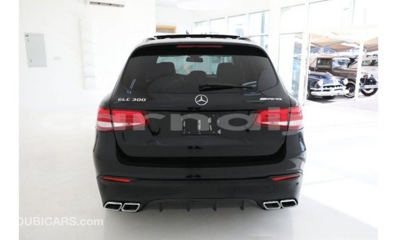 Buy Import Mercedes‒Benz 1213 Black Truck in Import - Dubai in Abia State Buy Import Mercedes‒Benz 1213 Black Truck in Import - Dubai in Abia State