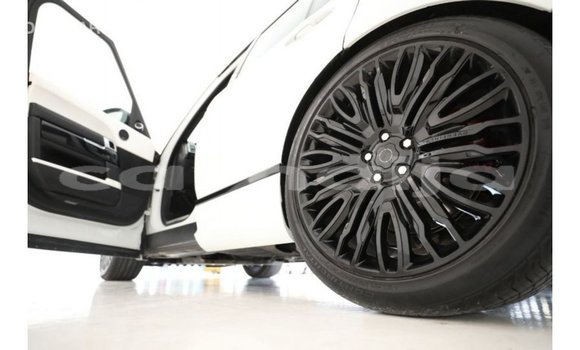 Buy Import Land Rover Range Rover White Car in Import - Dubai in Abia State Buy Import Land Rover Range Rover White Car in Import - Dubai in Abia State